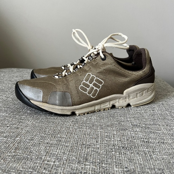 Columbia Techlite‎ trail sneakers - Picture 1 of 13